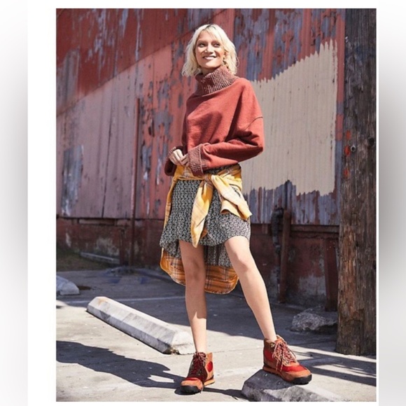 FREE PEOPLE Nadia Ruffle Skirt, Mini, Geometric Print, Red/Black/White, US 4 - Picture 1 of 7